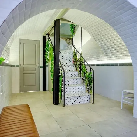 Appartamento Le Nid Parisien Triplex Cosy Et Chaleureux Parigi