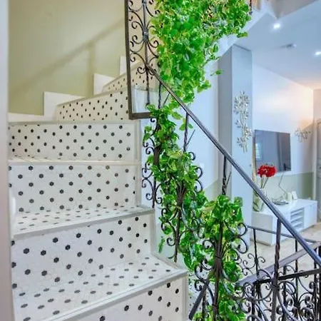 Appartamento Le Nid Parisien Triplex Cosy Et Chaleureux