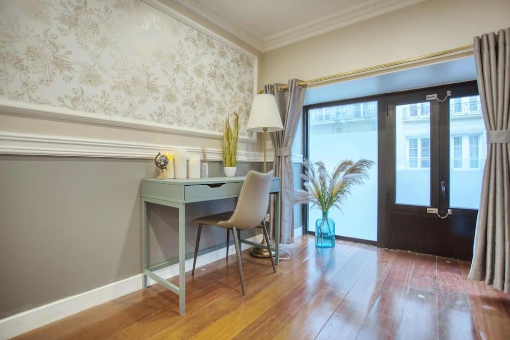 Appartamento Le Nid Parisien Triplex Cosy Et Chaleureux Parigi